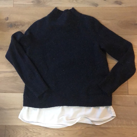 RW&CO Sweater Size Large - Navy blue - Picture 2 of 8